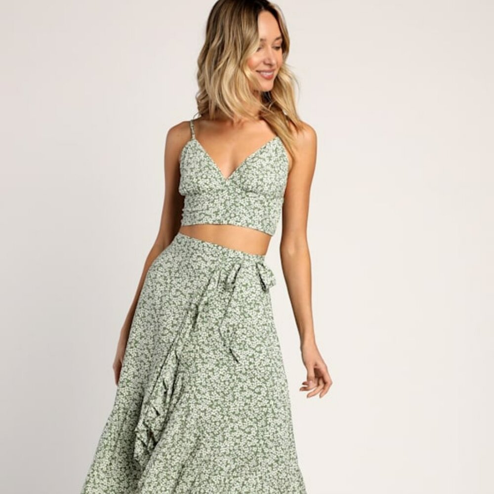 Lulus Summer Romance Sage Green Floral Print Two-piece Midi Dress - Size M